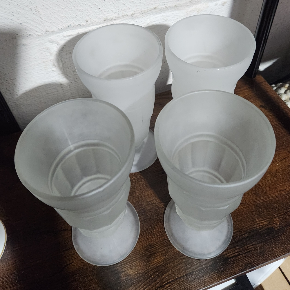 Vintage Frosted Glass Drinkware Set - Picture 3 of 4